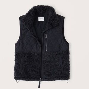 Abercrombie and Fitch Dark Blue Quilted Sherpa Vest Size S